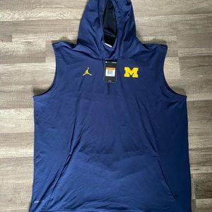 Men’s Michigan Nike Sleeveless Hoodie